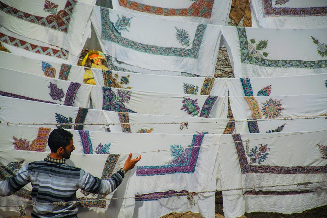 The Art of Subtle Luxury: Decorating with Custom Embroidery